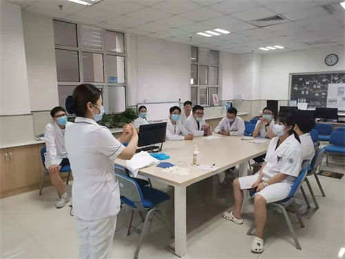 醫(yī)院績效改革難點(diǎn)如何解決(圖1) 醫(yī)院績效改革難點(diǎn)如何解決(圖1)